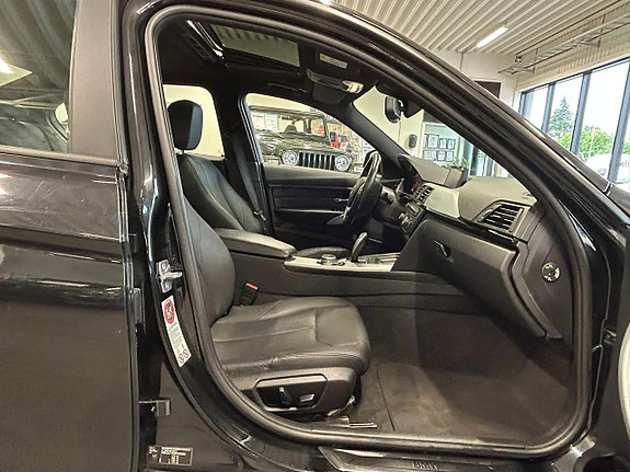 BMW 335d 12 of 22