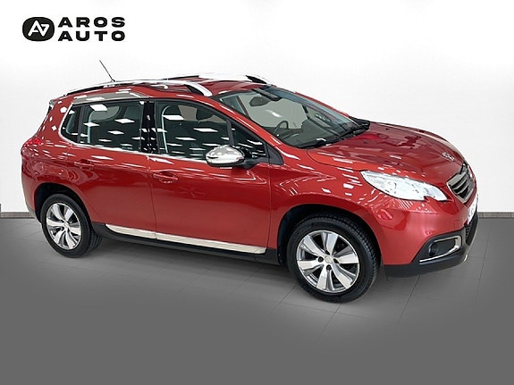 Peugeot 2008 4 of 5