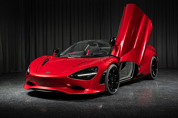 McLaren 750S 2 of 5