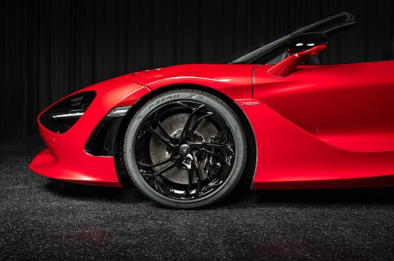 McLaren 750S 10 of 30