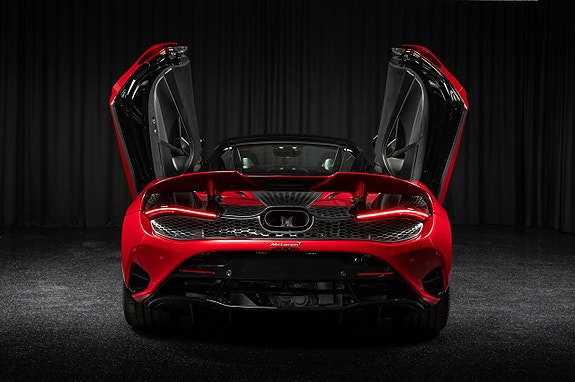 McLaren 750S 9 of 30
