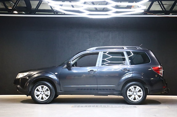Subaru Forester 4 of 5