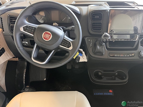 Eura Mobil Integra Line 730 EF 6 of 8