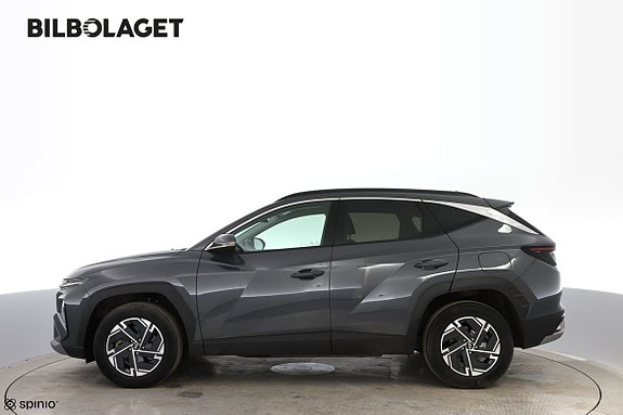 Hyundai Tucson 2 of 5