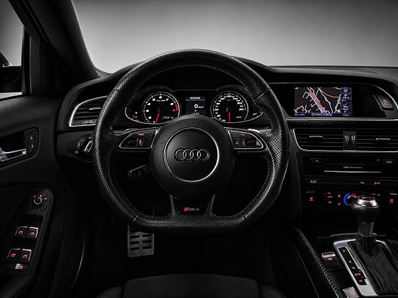 Audi RS4 15 of 25