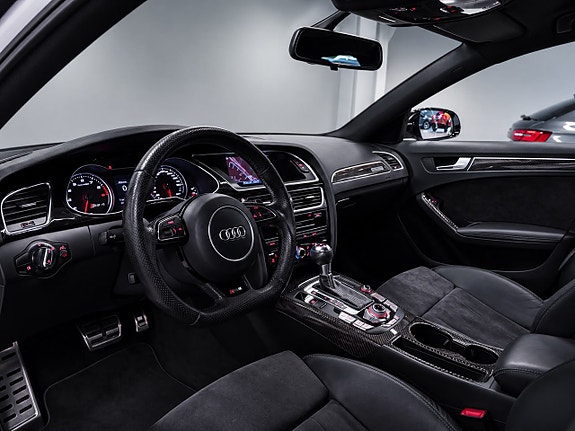 Audi RS4 23 of 25