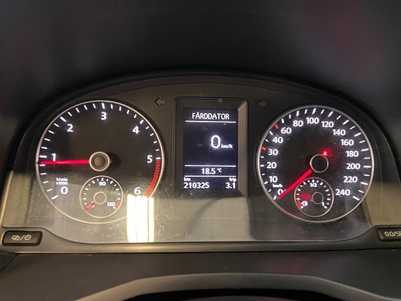 Volkswagen Caddy 5 of 5
