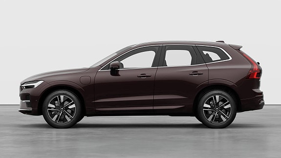 Volvo XC60 2 of 13