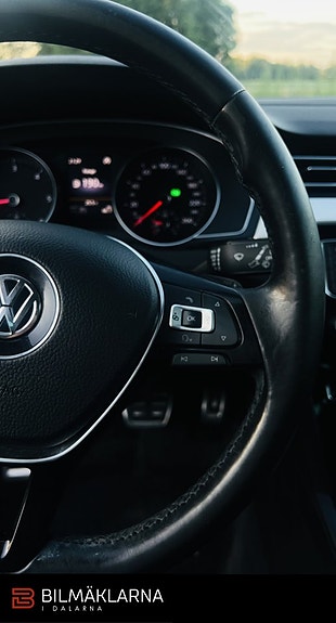 Volkswagen Passat Alltrack 21 of 24