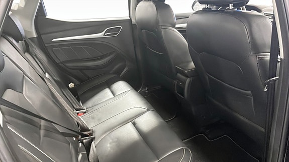 MG ZS 5 of 5