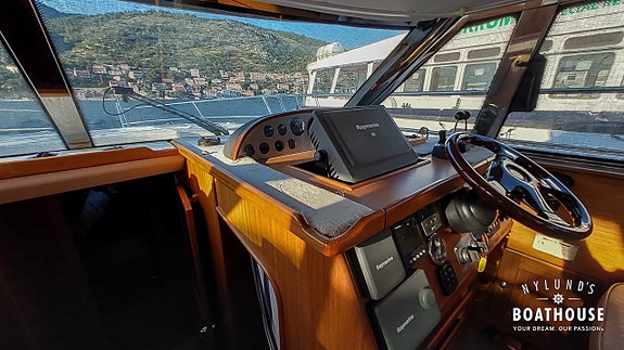 Nord West 390 Coupe | 2x Volvo Penta IPS 600 8 of 13