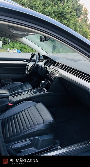 Volkswagen Passat Alltrack 15 of 27