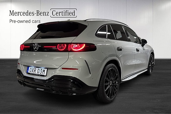 Mercedes-Benz GLC400 3 of 5