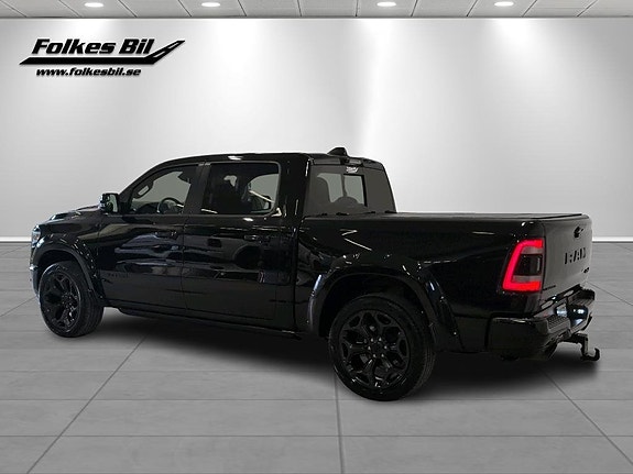 Dodge RAM 1500 5 of 5
