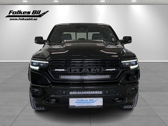 Dodge RAM 1500 3 of 5