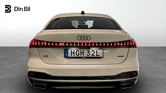 Audi A5 5 of 16