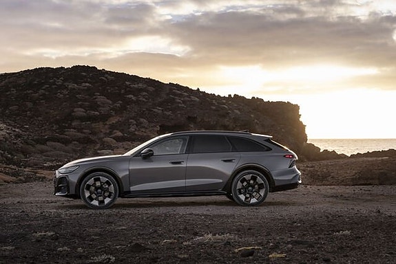 Audi A6 allroad 2 of 5