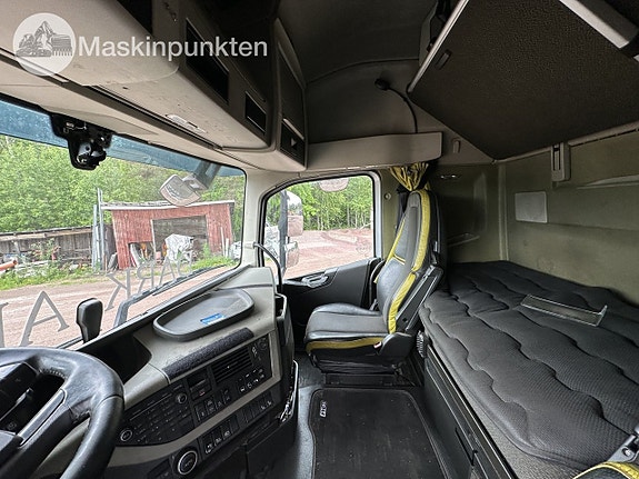 Volvo FH16 6*2 Flisbil med flisekipage 18 of 27