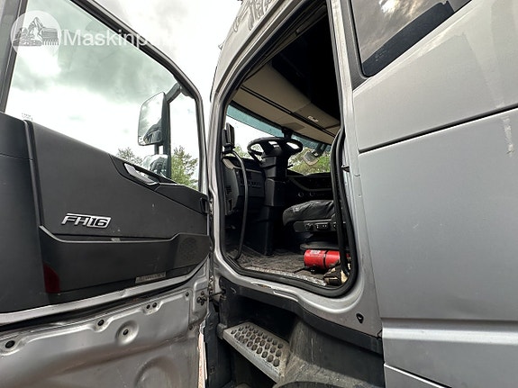 Volvo FH16 6*2 Flisbil med flisekipage 10 of 27
