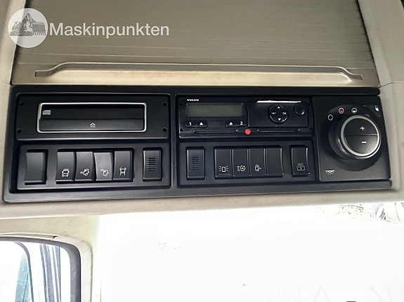 Volvo FH16 6*2 Flisbil med flisekipage 19 of 27
