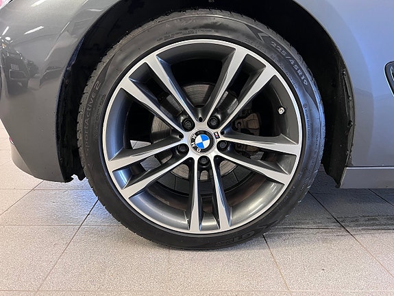 BMW 320d 27 of 30
