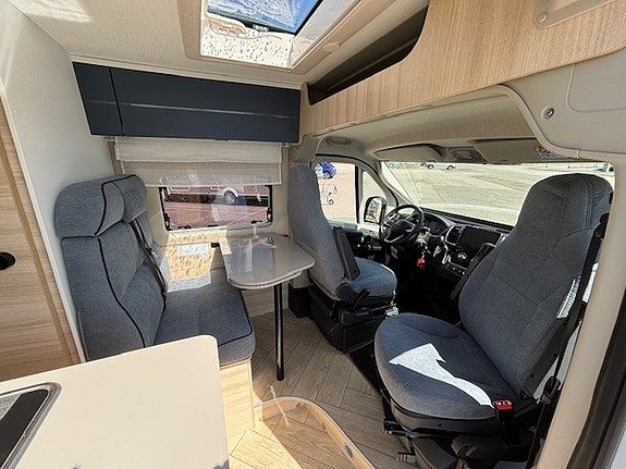 CHALLENGER V217 Break Edition M26 - Fiat Ducato 2.2L 140 HK 4 of 12