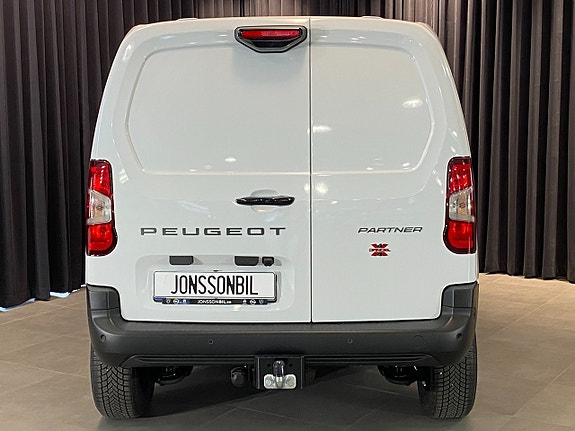 Peugeot Partner 2 of 5