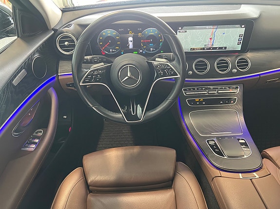 Mercedes-Benz E300 12 of 20