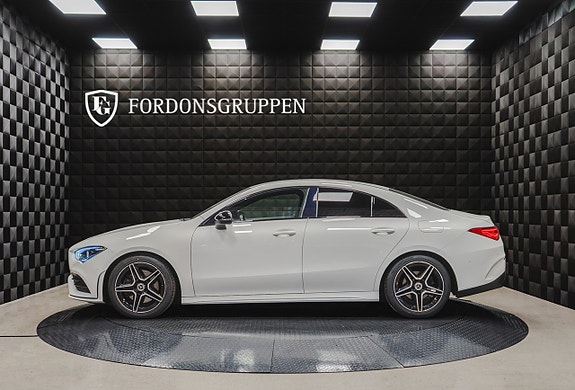 Mercedes-Benz CLA220 3 of 22