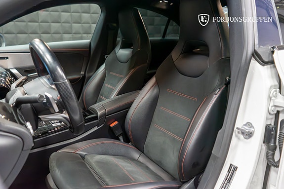 Mercedes-Benz CLA220 12 of 22