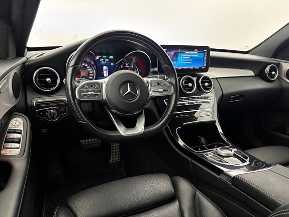 Mercedes-Benz C300 16 of 24