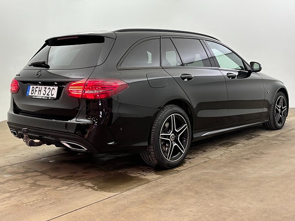 Mercedes-Benz C300 6 of 24