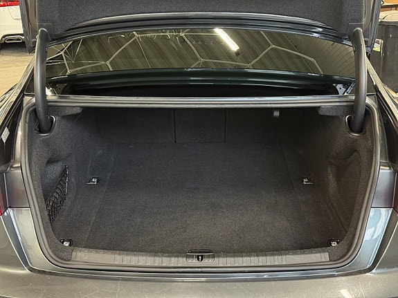 Audi A6 12 of 14