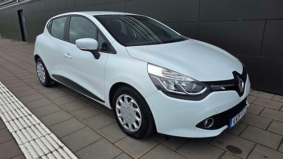 Renault Clio 13 of 17