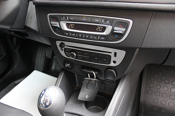 Renault Megane 24 of 30