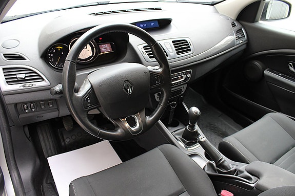 Renault Megane 28 of 30