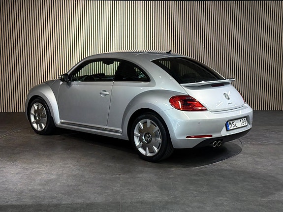 Volkswagen Beetle 3 of 27