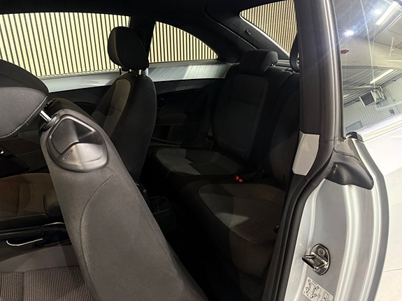 Volkswagen Beetle 12 of 27