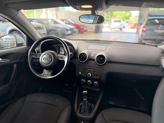 Audi A1 8 of 10