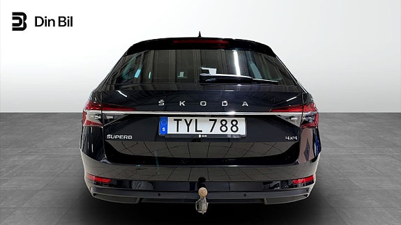 Skoda Superb 5 of 5