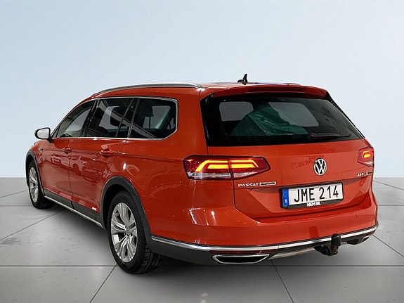 Volkswagen Passat Alltrack 5 of 5