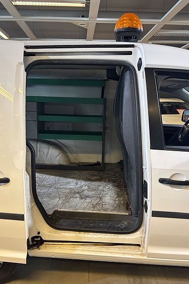 Volkswagen Caddy 7 of 23