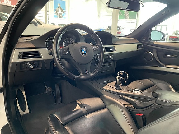 BMW M3 8 of 18