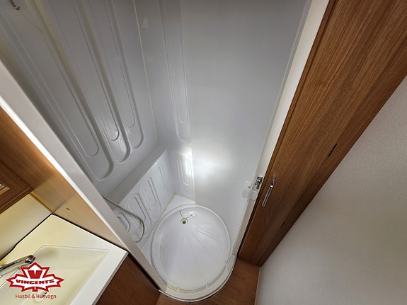 Kabe SAFIR ETDL KS *Långbädd *Mover *Elektriska stödben 12 of 15