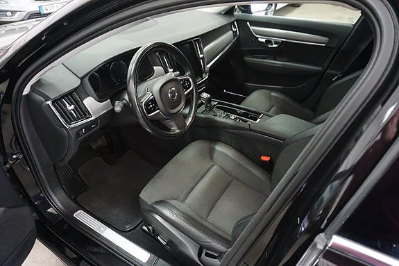 Volvo V90 11 of 29