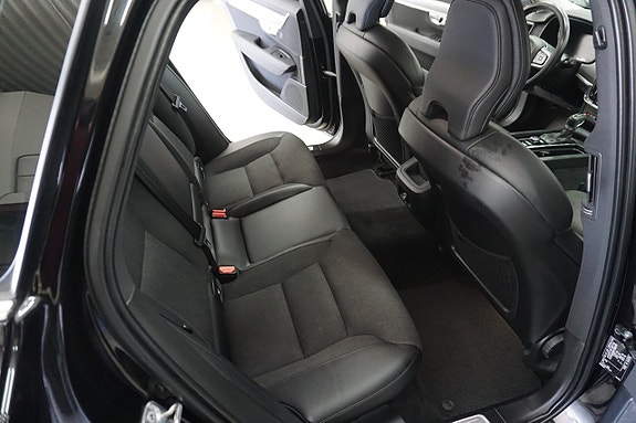 Volvo V90 21 of 29