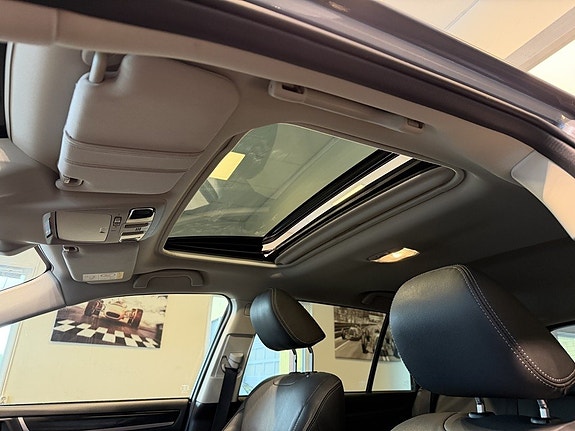 Subaru Outback 21 of 29