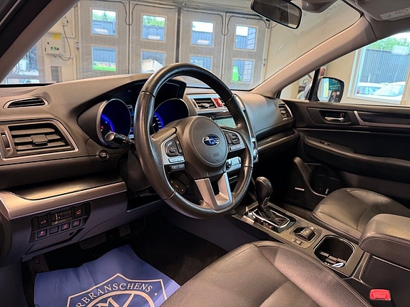 Subaru Outback 7 of 29