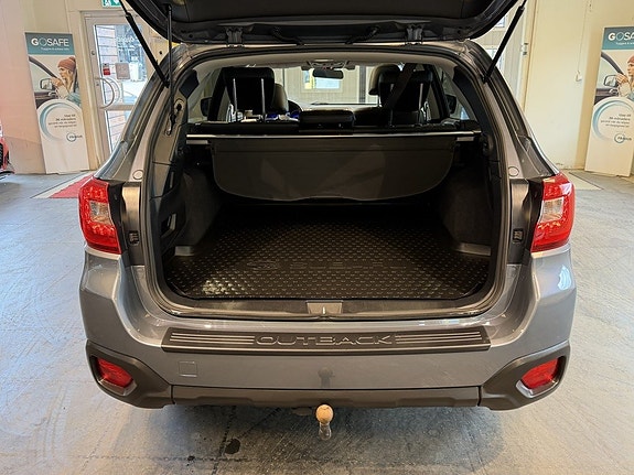 Subaru Outback 27 of 29
