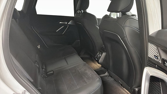 BMW X1 5 of 9